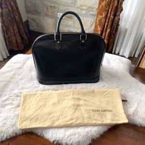 Louis Vuitton Black Epi Alma Bag